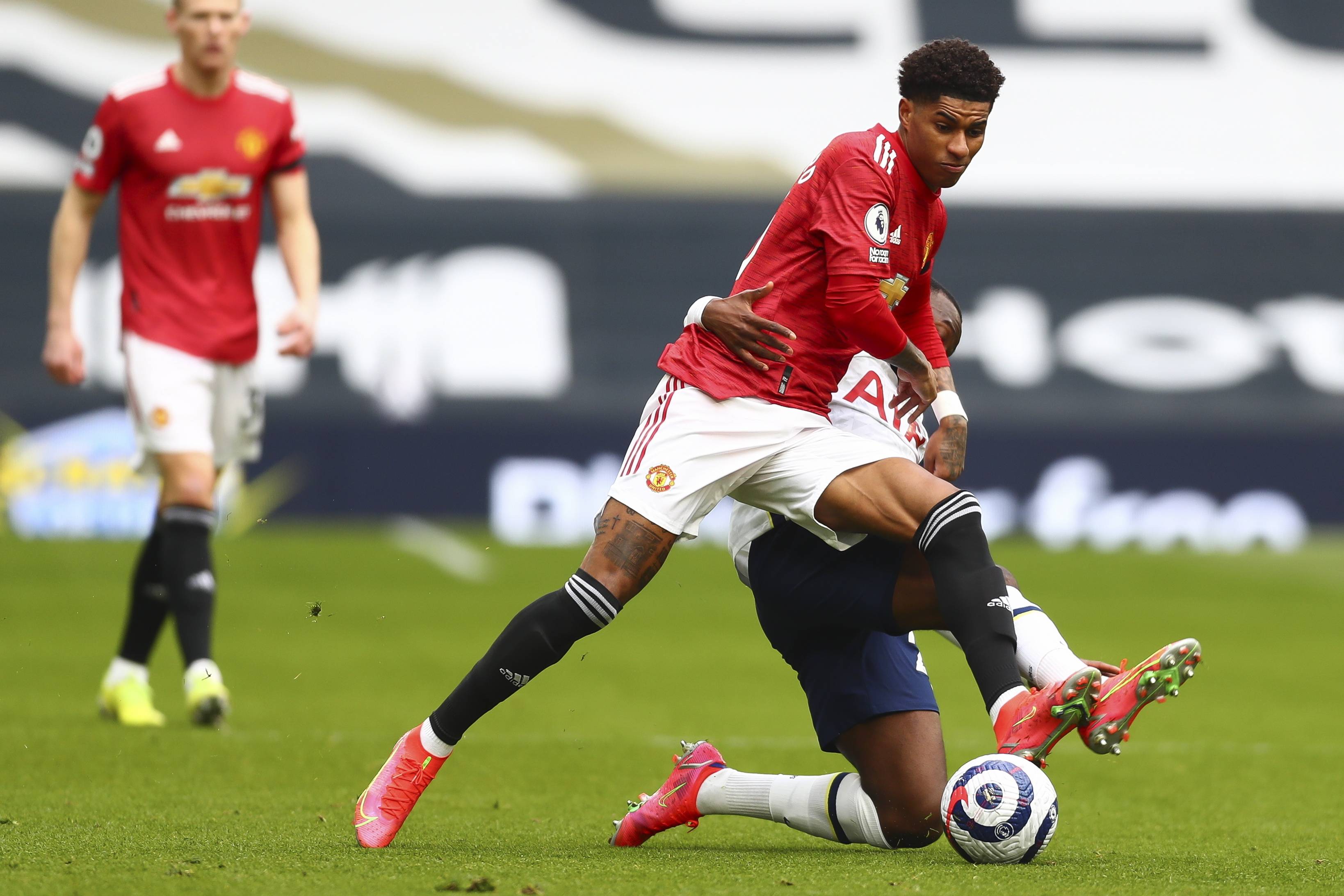 队提供了科 队提供了科